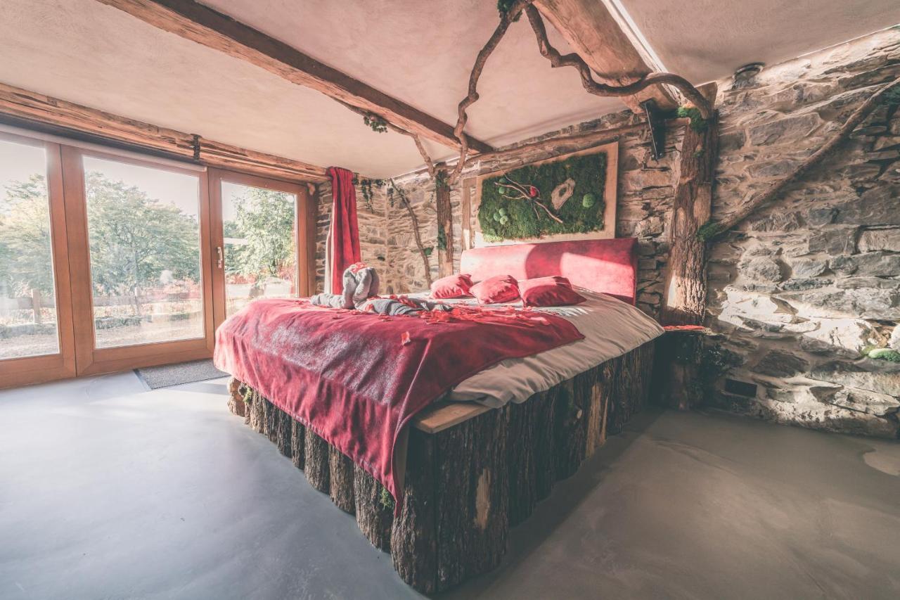 Romantic Getaway - Sauna And Jacuzzi - El Clandestino Stoumont Exterior foto